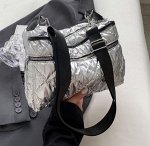 Сумка-мессенджер текстильная дутая стеганая на плечо , серебро