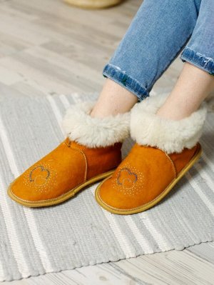Чуни из мутона женские