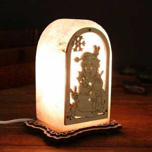 Соляной светильник "Снеговик с зайчатами", с узором 14 х 8 х 6 см, деревянный декор, цельный кристалл
