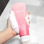 Питательная пенка-суфле с гранатом FRUDIA Pomegranate Nutri-Moisturizing Sticky Cleansing Foam