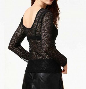 1r Блузка, черная Heine - Best Connections Стильная блузка женственной формы с соблазнительным вырезом сзади. Круглый вырез горловины, длинные рукава. Длина ок. 60 см. Высококачественное кружево из 10
