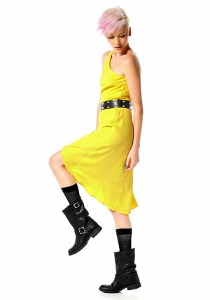 1r Платье, желтое Material Girl Изысканная модель летнего желтого цвета. Асимметричное платье от MATERIAL GIRL, созданное при участии Мадонны и ее дочери Лолы. Бретелька с одной стороны и асимметрично