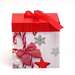 Коробка подарочная новогодняя складная «Новый год леденцы» 15?15?15 см