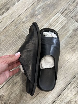 Продам обувь одним лотом (6 пар)