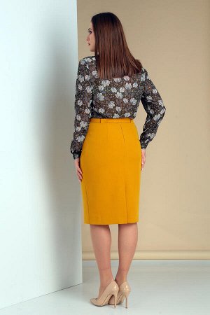 Костюм Liona Style 680 горчица