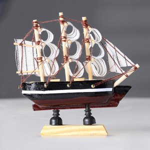 Сувенирная модель корабля «Джейн Гай», 3x10x10 см