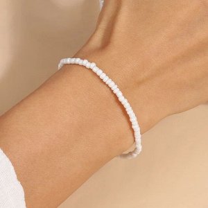 Летний браслет из бисера