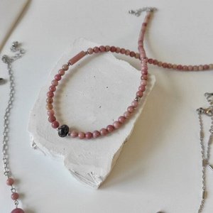 Сет из родонита: чокер + колье + цепочка с кулоном