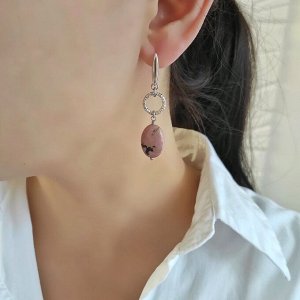 Серьги из родонита