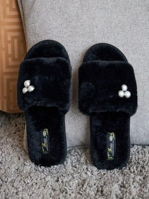 Мягкие меховые тапочки с прочной и гибкой подошвой