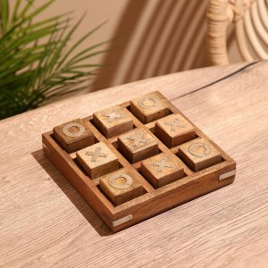 Игра настольная «Крестики-нолики», 17x17 см, манговое дерево, сталь