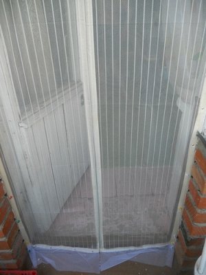 Москитная сетка на гибких магнитах на дверь (94х210 см)