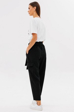 Костюм Костюм Kivviwear 4207420803 черный 
Состав: ПЭ-26%; Хлопок-72%; Эластан-2%;
Сезон: Осень-Зима
Рост: 170

Этот костюм состоит из кардигана свободного силуэта и укороченных брюк, создавая идеаль