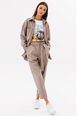 Костюм Костюм Kivviwear 4226422202 капучино 
Состав: ПЭ-26%; Хлопок-72%; Эластан-2%;
Сезон: Осень-Зима
Рост: 170

Представляем костюм состоящий из блузы и брюк. Блуза свободного кроя, которая идеальн