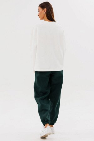 Костюм Костюм Kivviwear 4223422406 экрю 
Состав: ПЭ-26%; Хлопок-70%; Эластан-4%;
Сезон: Осень-Зима

Представляем вам уникальный спортивный костюм, который сочетает в себе стиль и комфорт. Брюки свобо