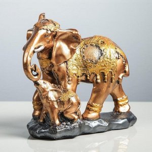 Сувенир "Семья слонов" 26 см. микс