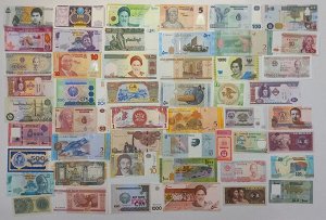 Набор банкнот Мира 30 штук без повторов UNC