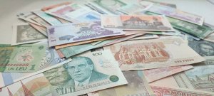 Набор банкнот Мира 50 штук без повторов UNC