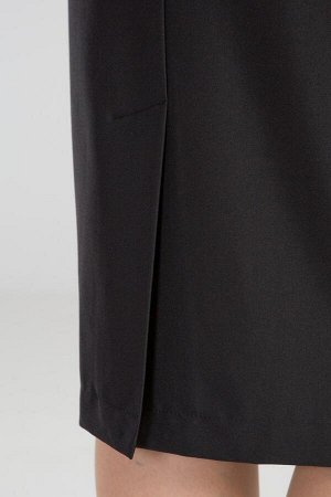 Юбка 4545 Состав 65% Вискоза, 30% ПЭ, 5% Лайкра Длина изделия 63 см Прямая, классическая юбка, выполнена из черной костюмной ткани со стрейчем. Прекрасно сочетается с жакетами, блузами из новой коллек