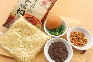 Удон с соусом чаджан "U-Zha Myeon (Jjajang Myeon)" 200,5г