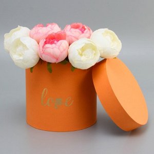 Коробка круглая, с тиснением Loveоранжевая 18?18?18 см
