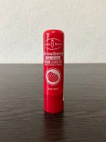 Aichun Beauty Бальзам для губ с экстрактом клубники, 4 мл.