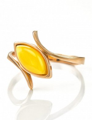 Изящное золотое кольцо с натуральным янтарём медового цвета «Адажио», 706207224