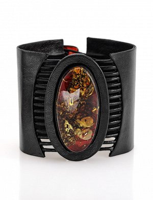 Широкий кожаный браслет с цельным искрящимся янтарём «Амазонка», 805005018