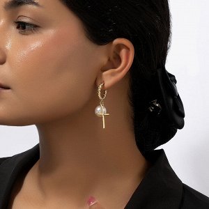 Серьги с жемчугом и крестиком