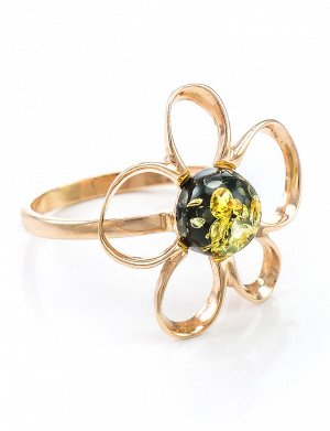 Яркое кольцо «Ромашка» из золочённого серебра с натуральным зелёным янтарём, 610012154