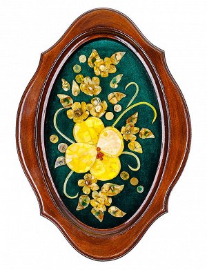 Декоративное панно из янтаря «Орхидея» на зелёном бархате 32 х 22 см
