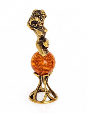 «Овен». Сувенирная фигурка из латуни с натуральным янтарём