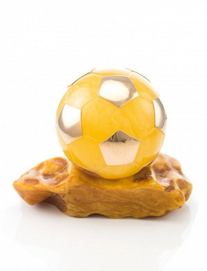Декоративный сувенир из цельного натурального янтаря и золота 585 пробы «Футбольный мяч»