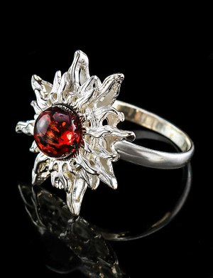 Серебряное кольцо с натуральным балтийским янтарём вишнёвого цвета «Гелиос», 606311306
