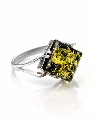Геометрическое кольцо из серебра с зелёным янтарём «Агра»