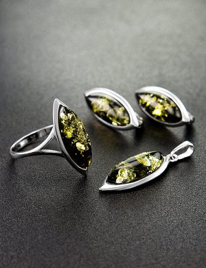 Изящное серебряное кольцо со вставкой из зелёного янтаря «Амарант крупный»