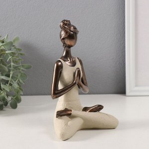 Фигурка полистоун «Девушка на йоге - простота», под бронзу, 9x13x19.5 см