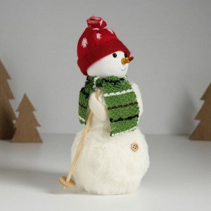 Фигурка текстиль «Снеговик в зелёном шарфике, с палками», 12*9*20 см