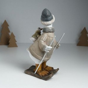 Фигурка полистоун «Гусь на лыжах, с гусёнком на спине», серо-бежевый, 9.5x13.5x23.5 см