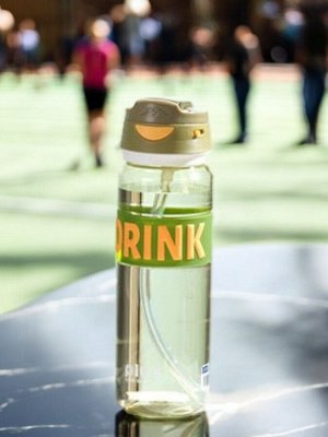 Бутылка для воды 900 мл спортивная с клапаном, прозрачная, со шкалой (зеленый)
