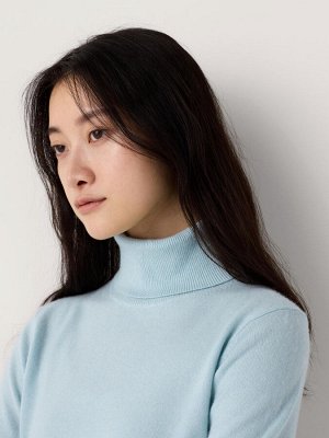UNIQLO - кашемировый свитер с высоким воротником