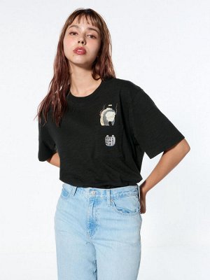UNIQLO UT - хлопковая футболка из коллекции Укиё-э Тёмное Фэнтези