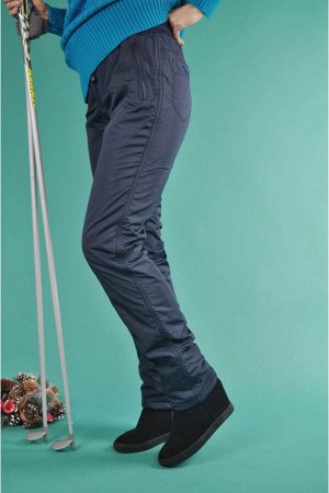Брюки На фото брюки 46 размера.  Утепленные брюки для зимнего отдыха на поясе-резинке не дадут замерзнуть и сделают прогулку комфортной.  Подклад флисовый. Ознакомьтесь с замерами Информация о размера