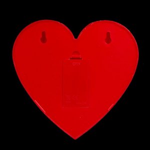 Ночник пластик от батареек 2АА "Красное сердце" 16х16х2,8 см