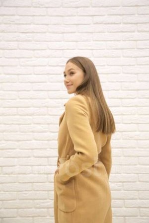 Пальто демисезонное