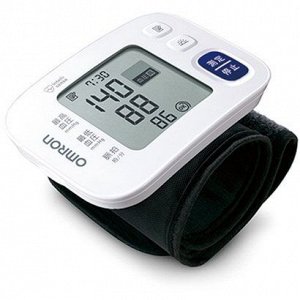OMRON HEM-6182 - тонометр с тонким дисплеем на манжете