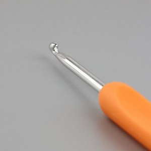 Крючок для вязания, с пластиковой ручкой, d=3.5 мм, 14 см, МИКС