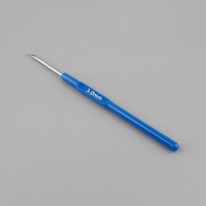 Крючок для вязания, с пластиковой ручкой, d = 3 мм, 13,5 см, цвет синий