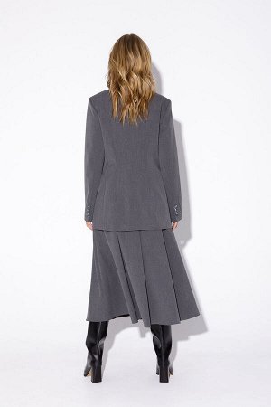 Костюм Костюм Pirs 5489 серый 
Состав: Костюм: Вискоза-35%; ПЭ-48%; Спандекс-3%; Шерсть-14%; Подкладка: Вискоза-55%; ПЭ-45%;
Сезон: Осень-Зима
Рост: 164

Костюм-двойка из приталенного жакета и миди-ю