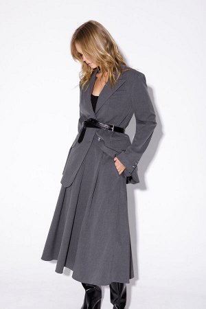 Костюм Костюм Pirs 5489 серый 
Состав: Костюм: Вискоза-35%; ПЭ-48%; Спандекс-3%; Шерсть-14%; Подкладка: Вискоза-55%; ПЭ-45%;
Сезон: Осень-Зима
Рост: 164

Костюм-двойка из приталенного жакета и миди-ю